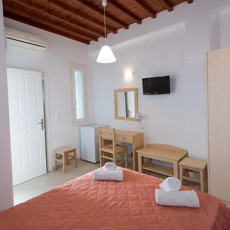 Ξενοδοχείο με διαμερίσματα Florance & Mykonos Town